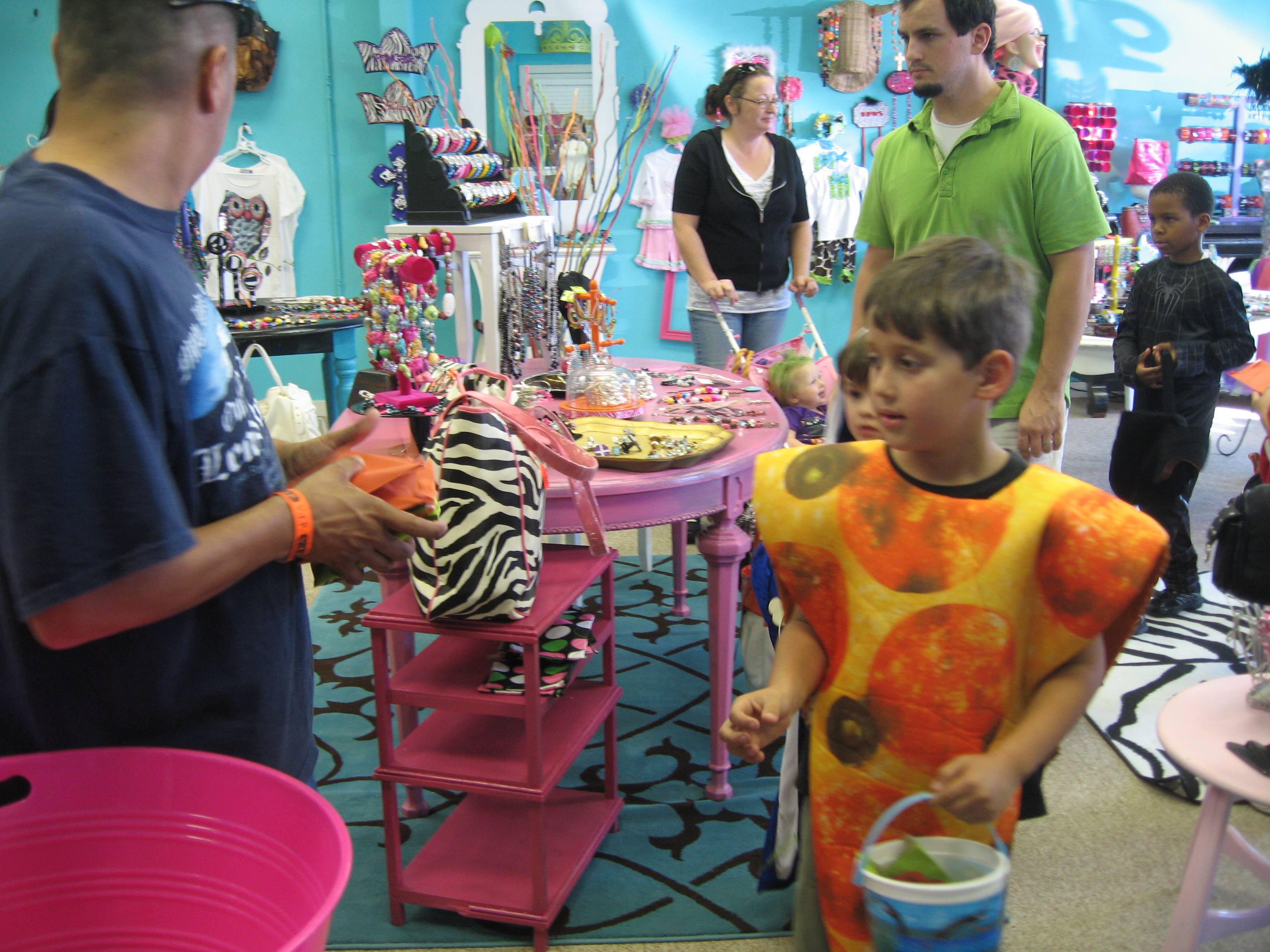 scare on the square 087